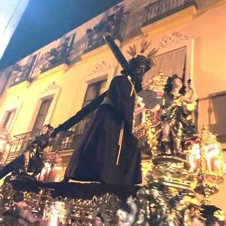 Aacr Museo Szálloda